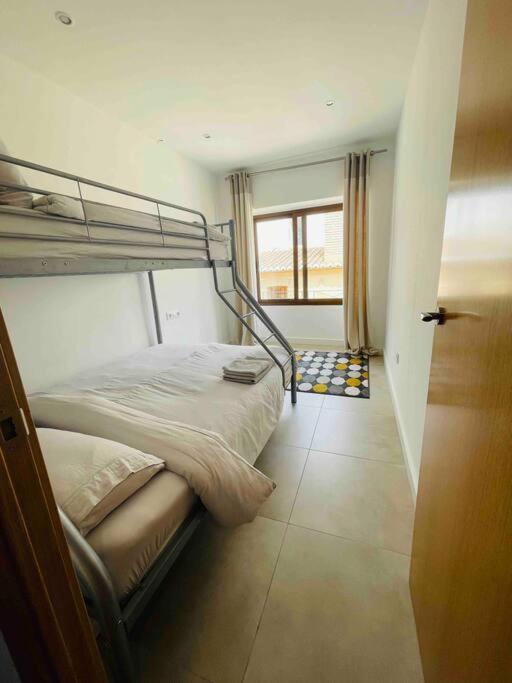 Attic Apartment In Old Town Denia Bagian luar foto
