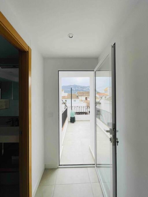 Attic Apartment In Old Town Denia Bagian luar foto