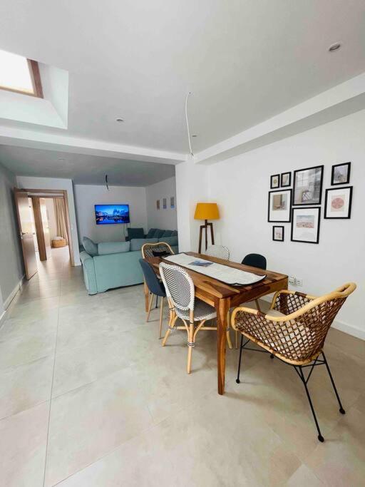 Attic Apartment In Old Town Denia Bagian luar foto
